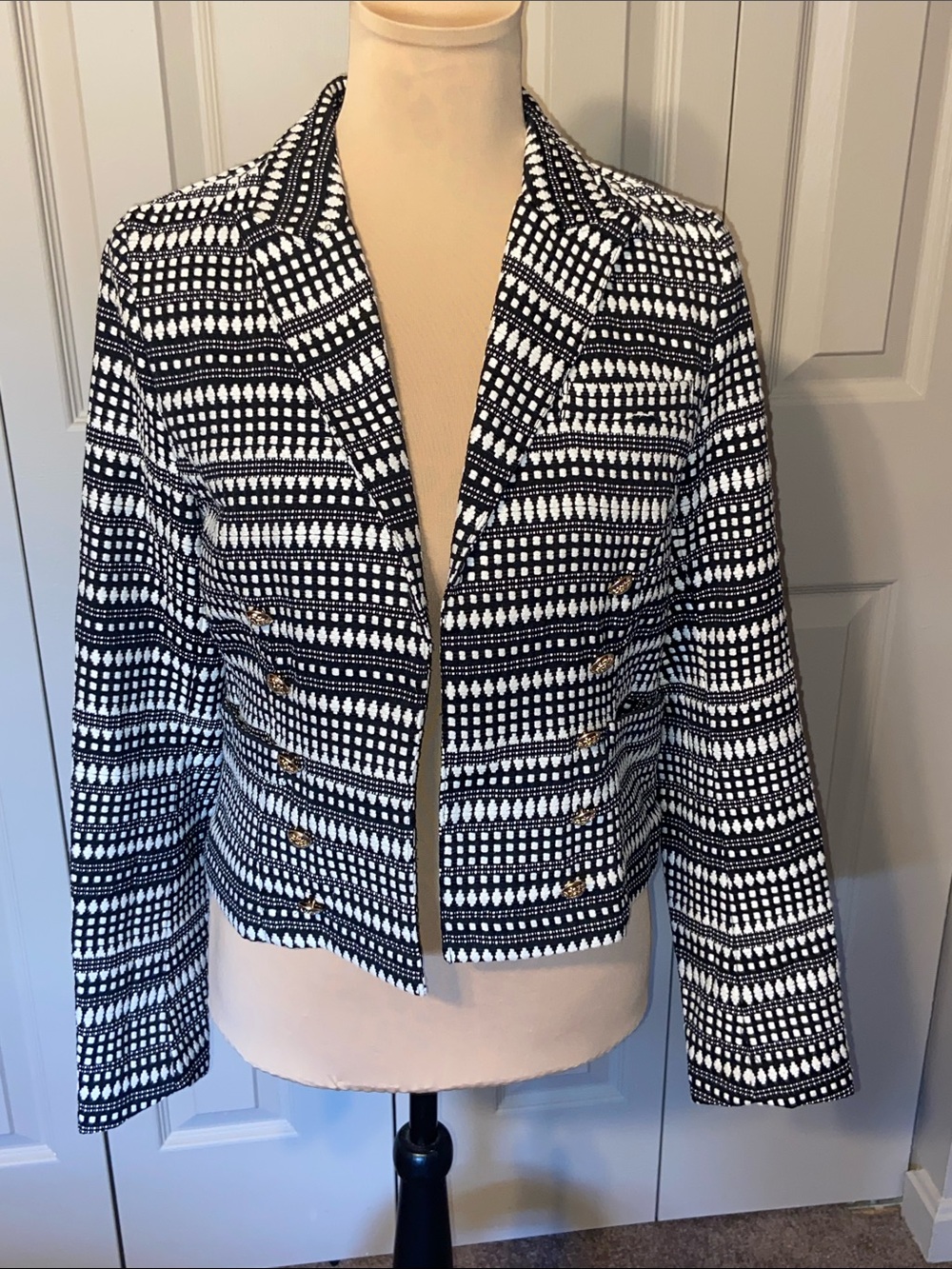 Dolce Cabo Women's Black & White Striped Blazer Size Medium